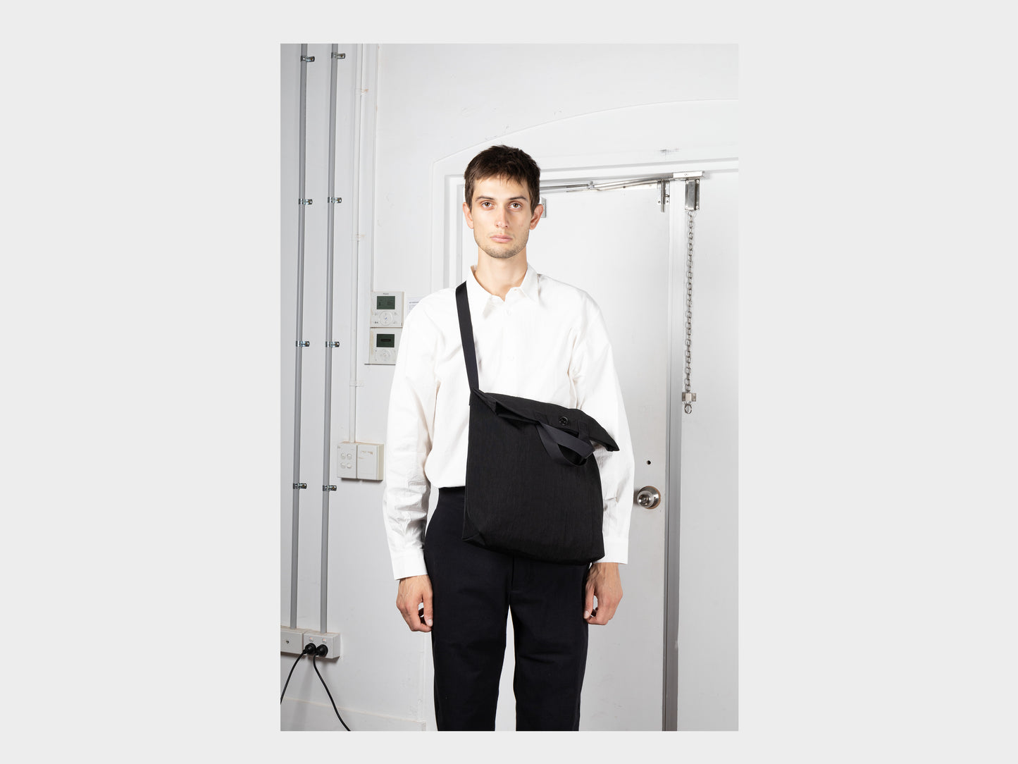 R0B1 "Multi Handle Tote" Black Nylon