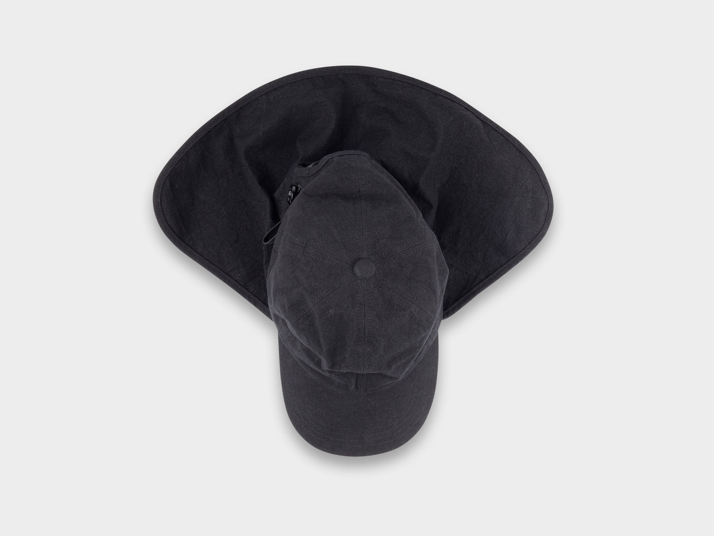 R0C4 "Sun Cap" Black Wax