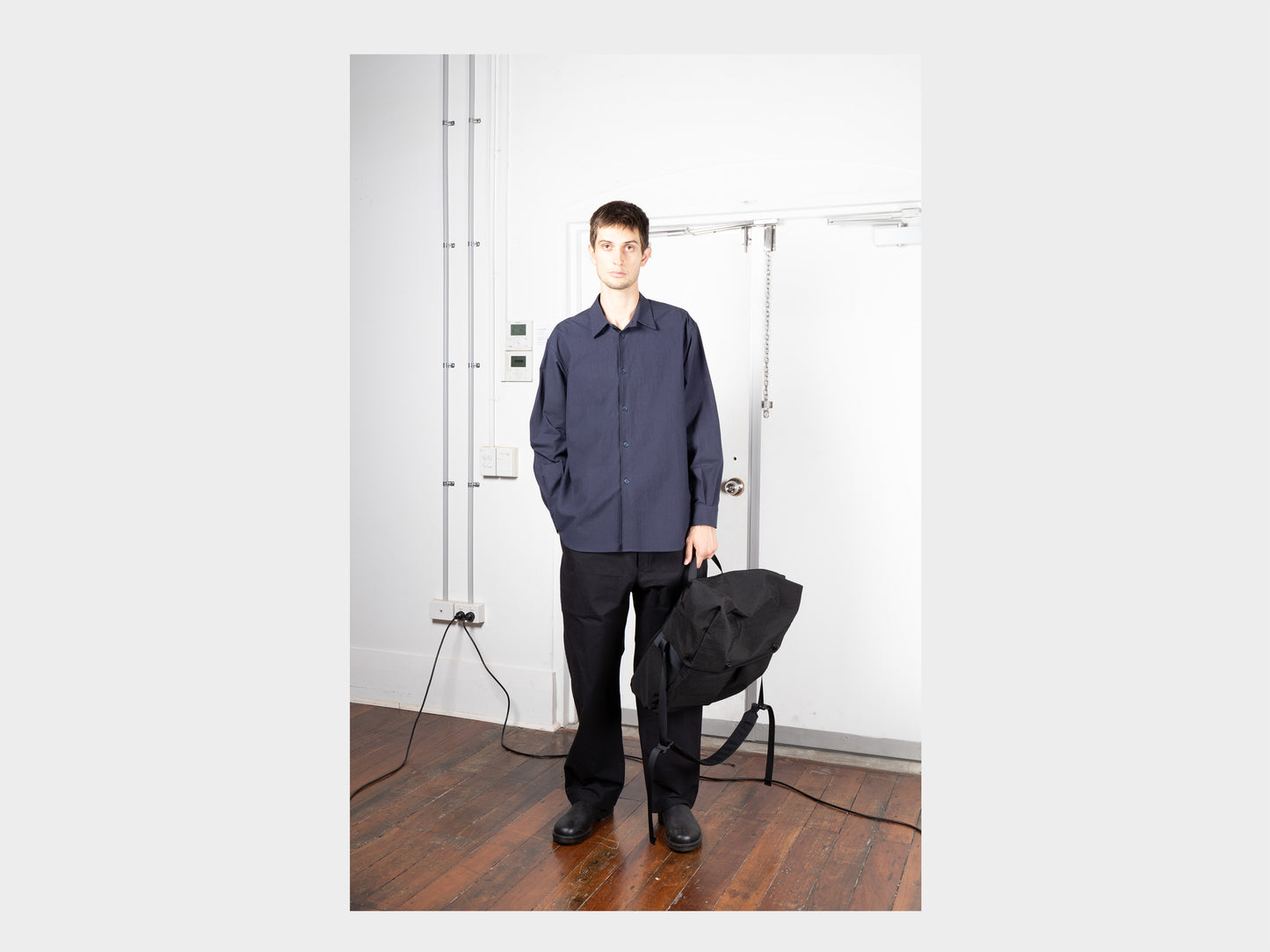 R0G2 "Snap Messenger" Black Nylon