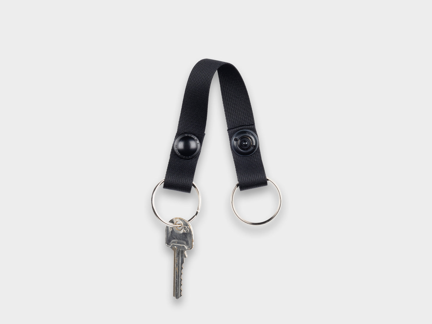 R0K1 "Snap Keyring Short" Black-Black