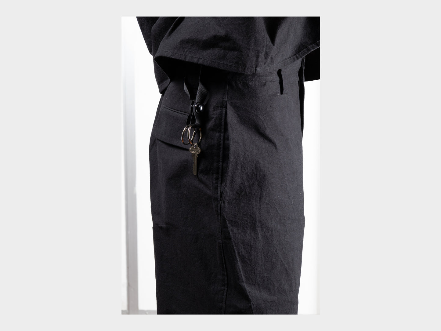 R0K1 "Snap Keyring Short" Black-Black