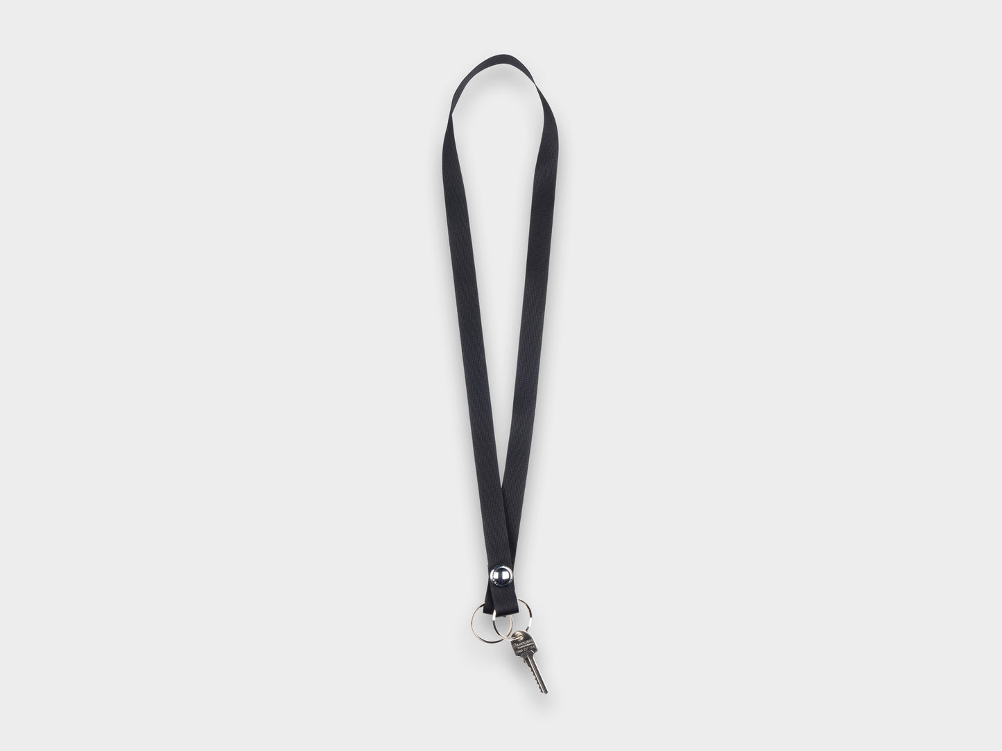 R0K2 "Snap Keyring Long" Black-Chrome