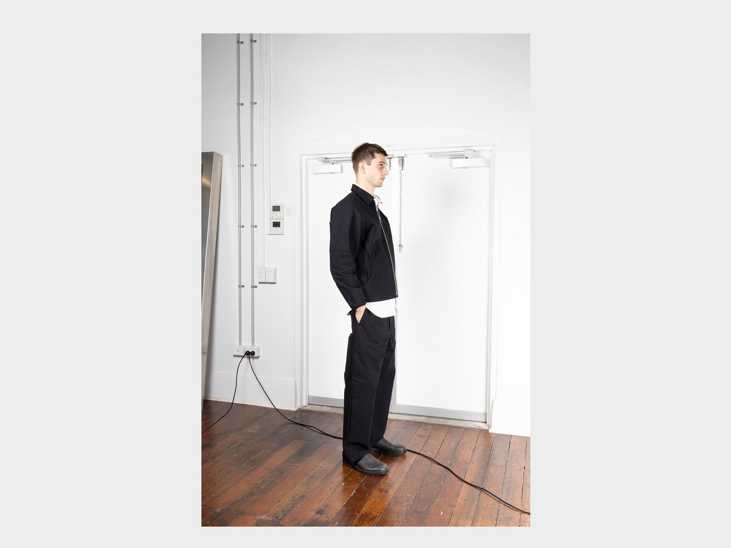 R0S3 "Scoop Shirt" Black Wax