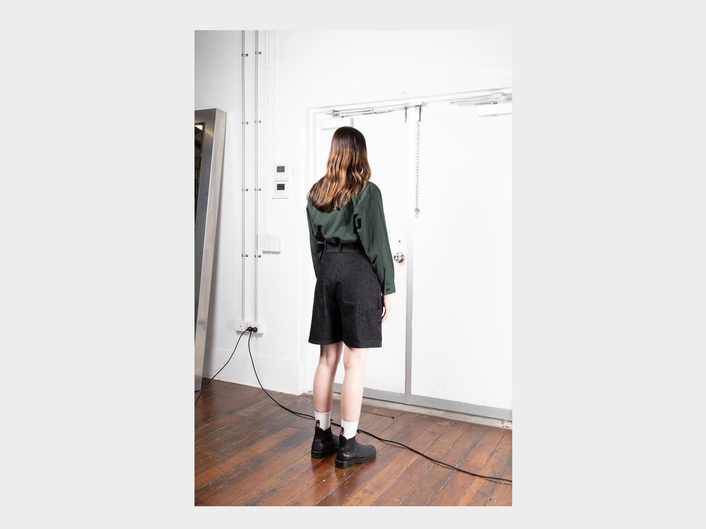 R16J7 "Jebok Shorts" Black Slub Denim