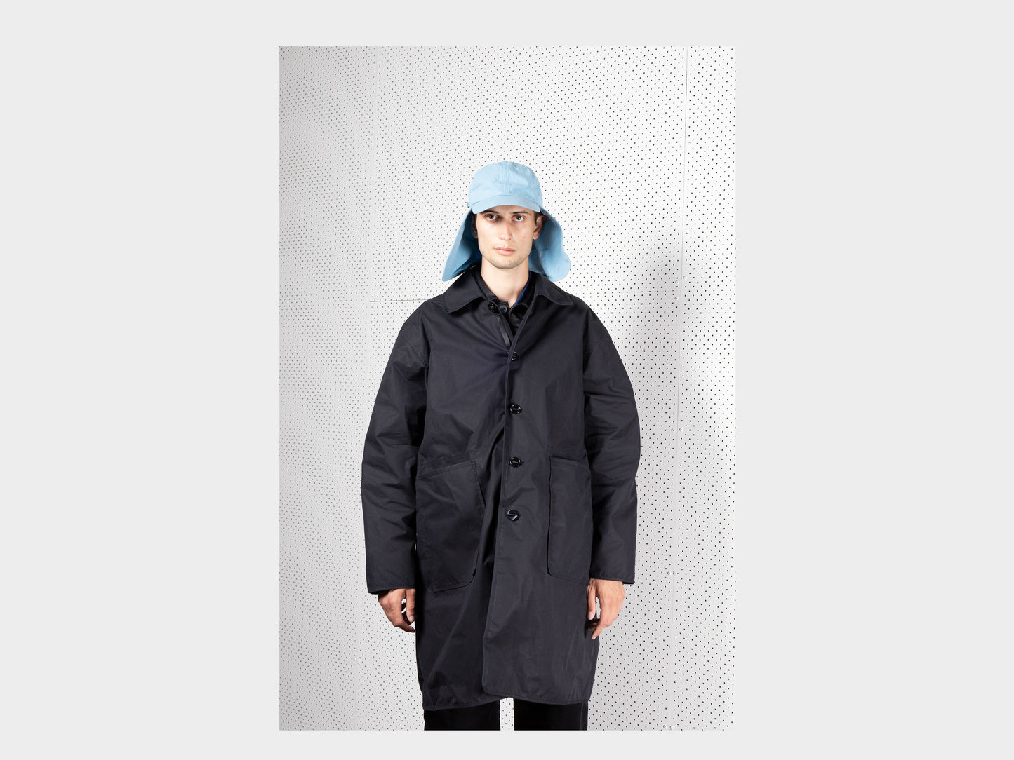 R17C4 "Sun Cap" Mineral Wax