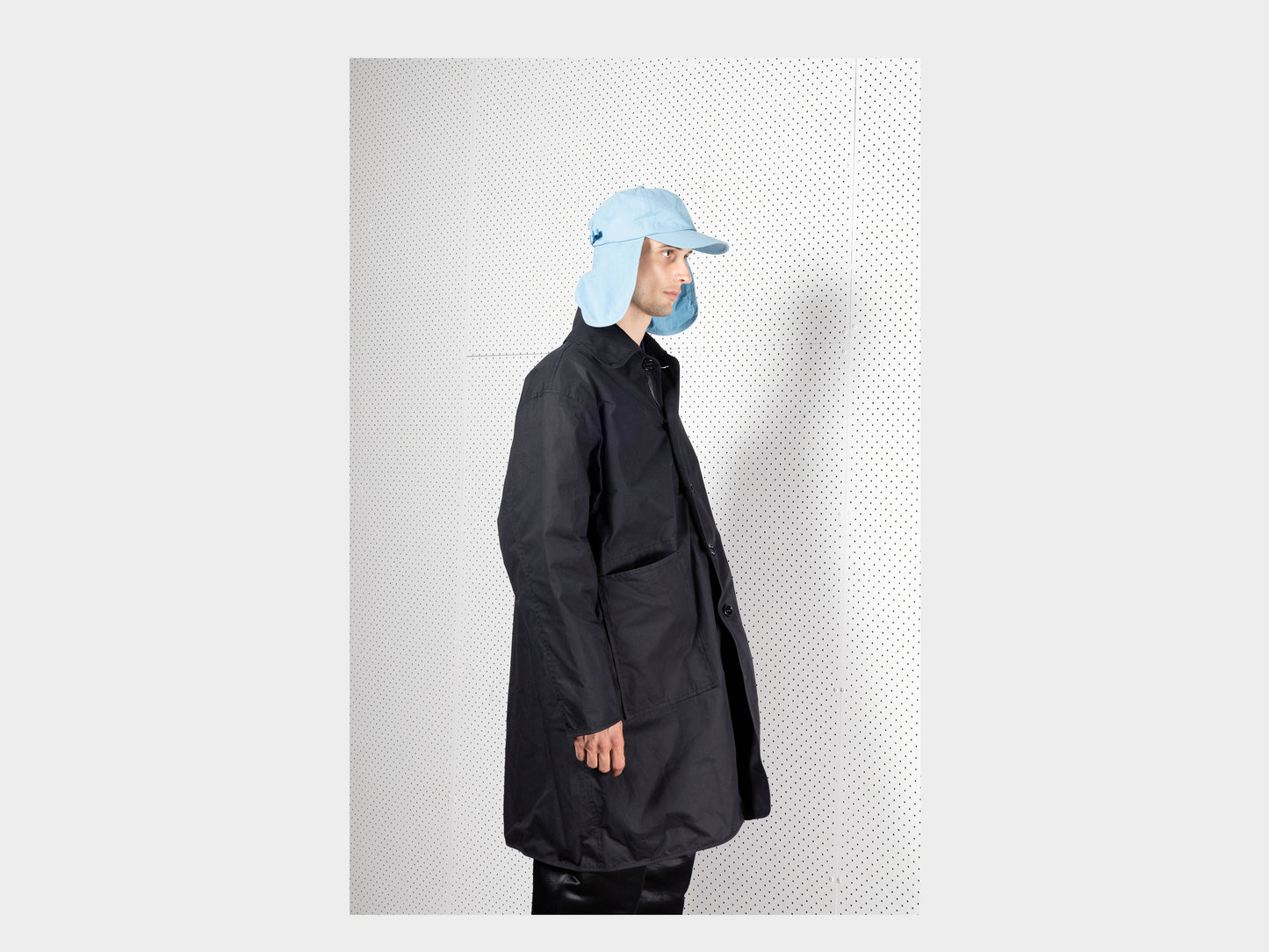 R17C4 "Sun Cap" Mineral Wax