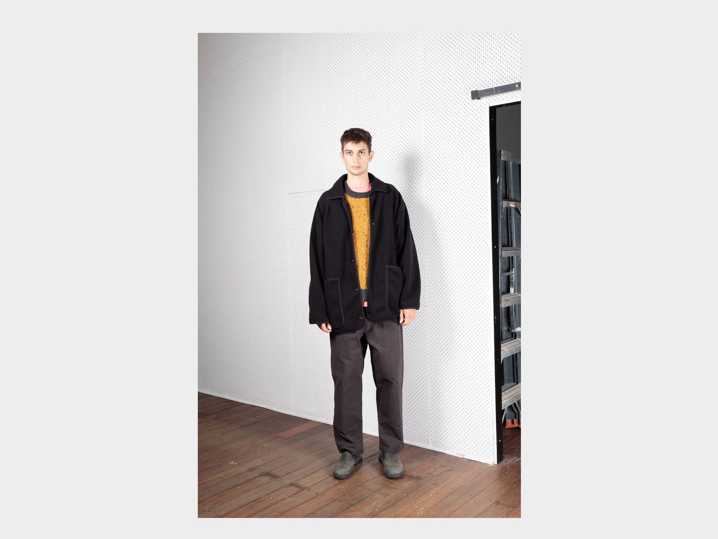 R17F1 "Fleece Soft Jacket" Black 300