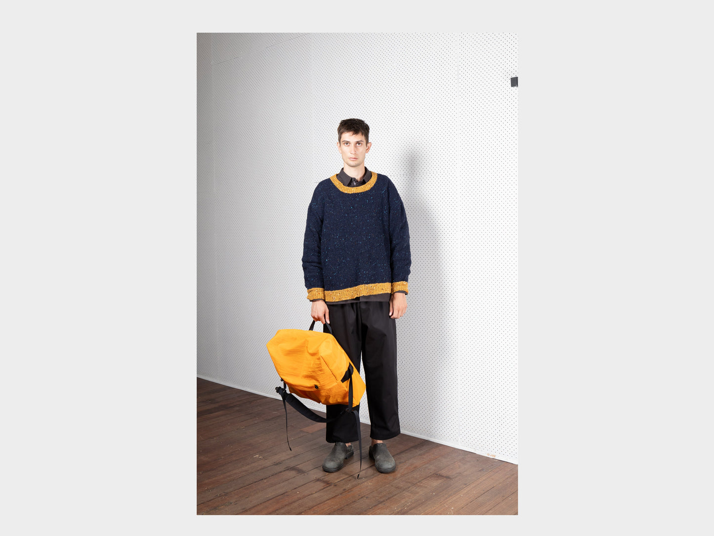 R17G2 "Snap Messenger" Neon Nylon