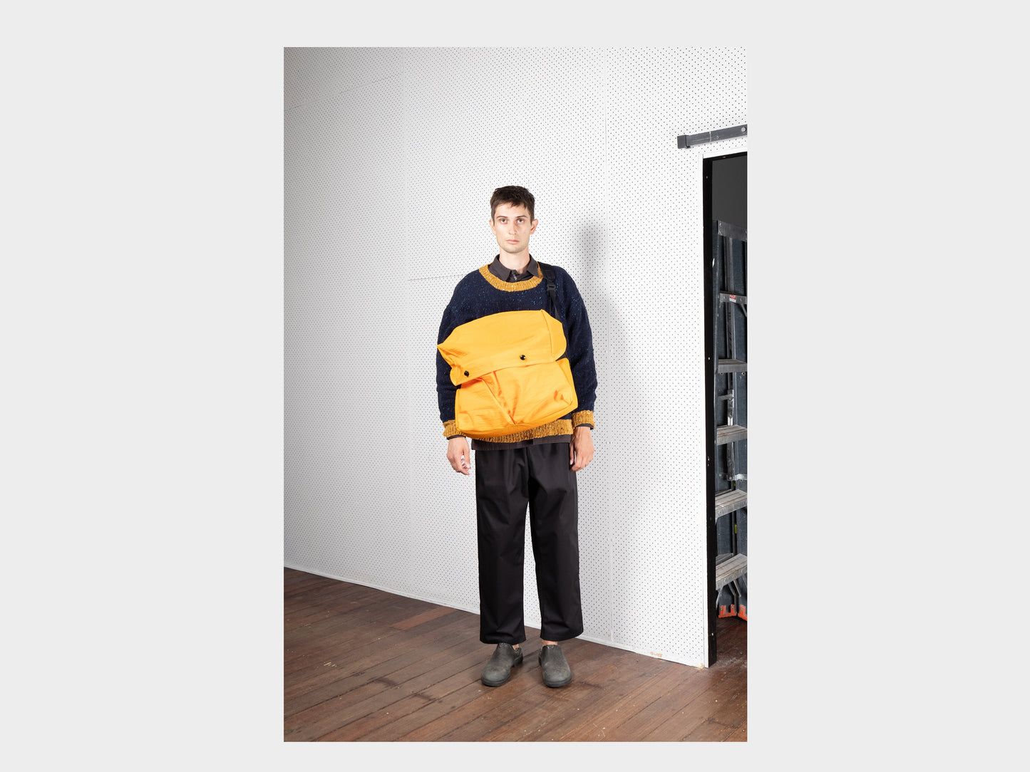 R17G2 "Snap Messenger" Neon Nylon