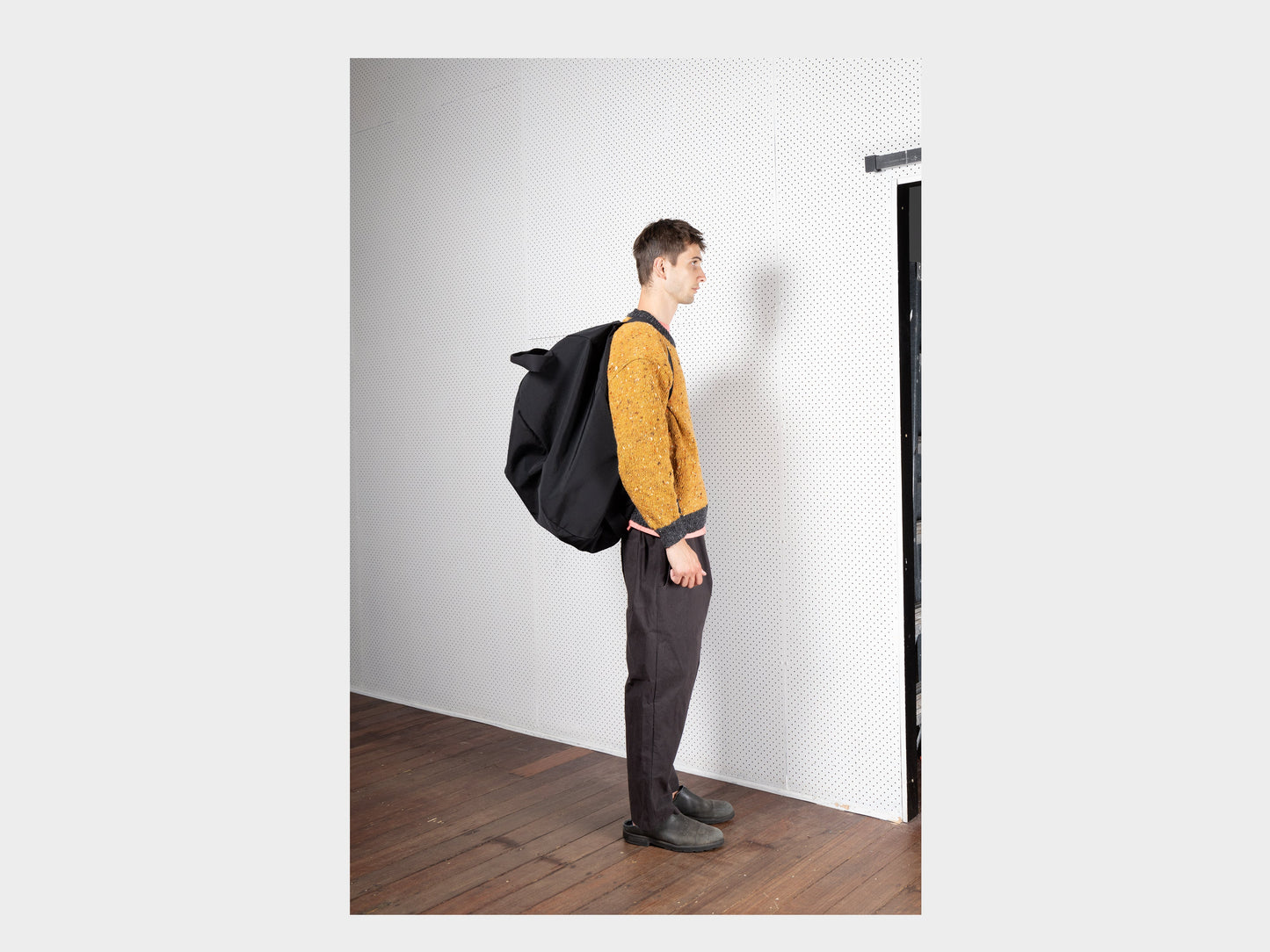 R17G3 "Roaming Duffle" Black Nylon