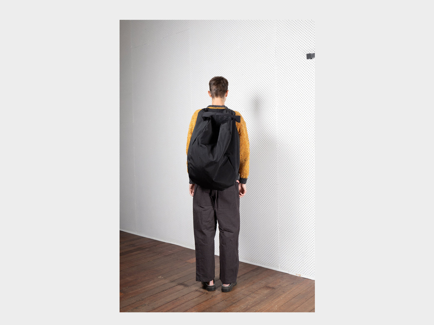 R17G3 "Roaming Duffle" Black Nylon