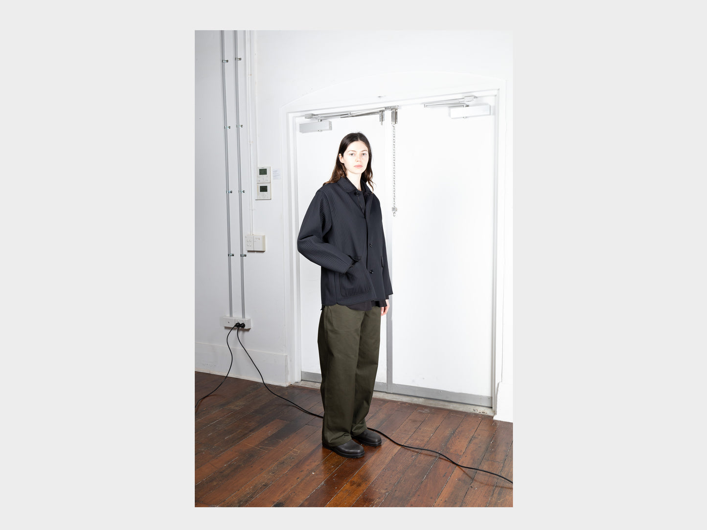 R17O2 "Coverall" Black Nubi