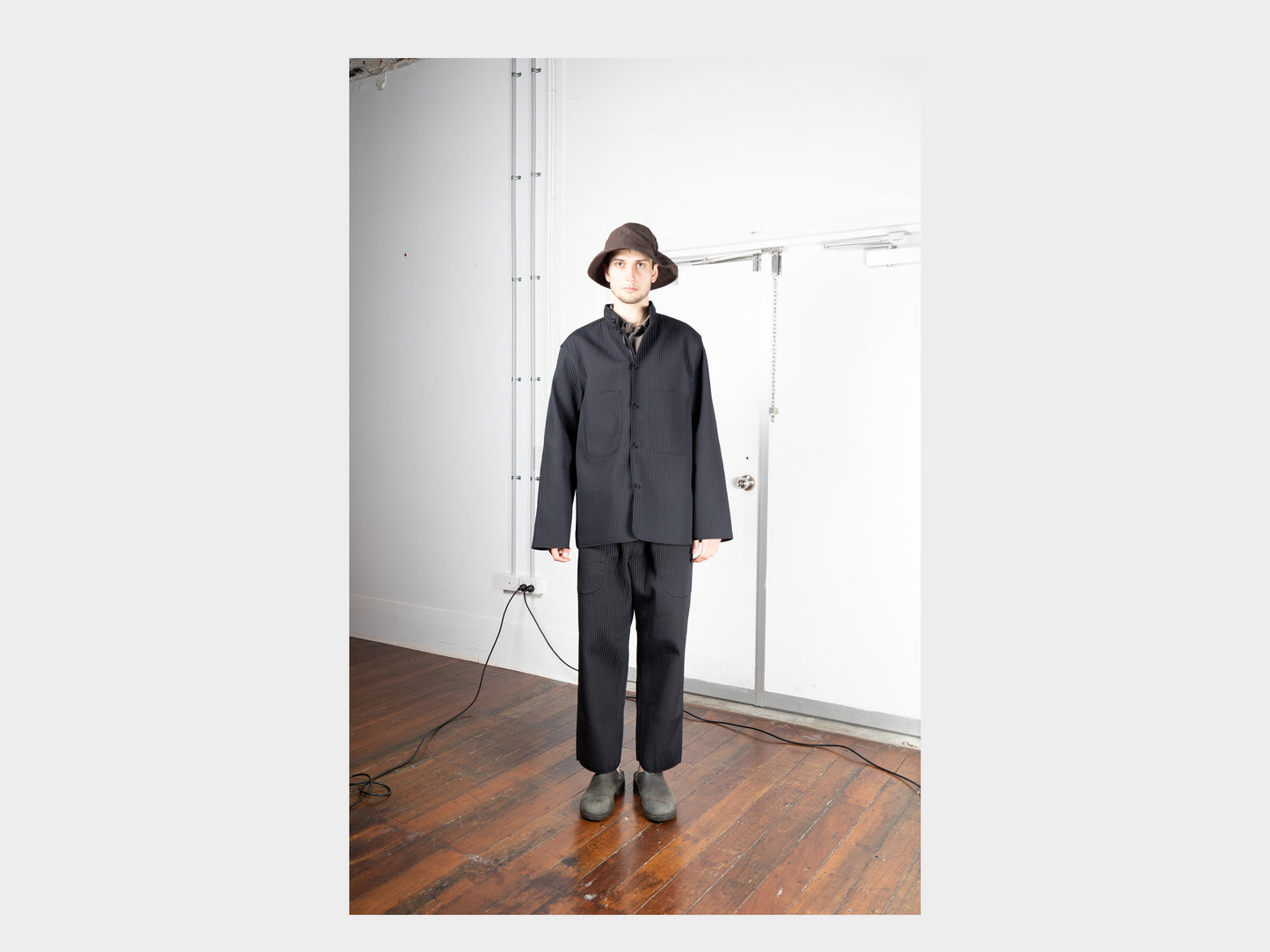 R17O4 "Tent Shirt" Black Nubi