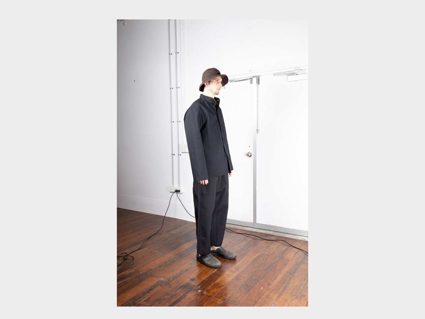 R17O4 "Tent Shirt" Black Nubi