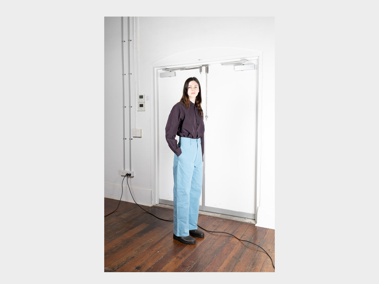 R17P4 "Wide Pants" Mineral Wax