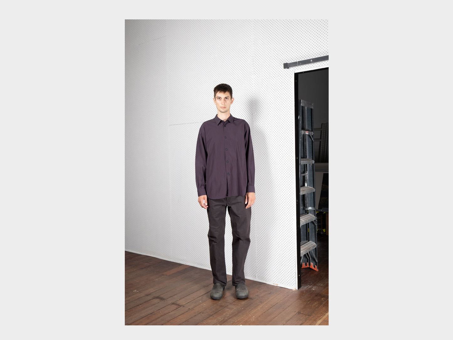 R17S8 "Weather Shirt" Pink Pin