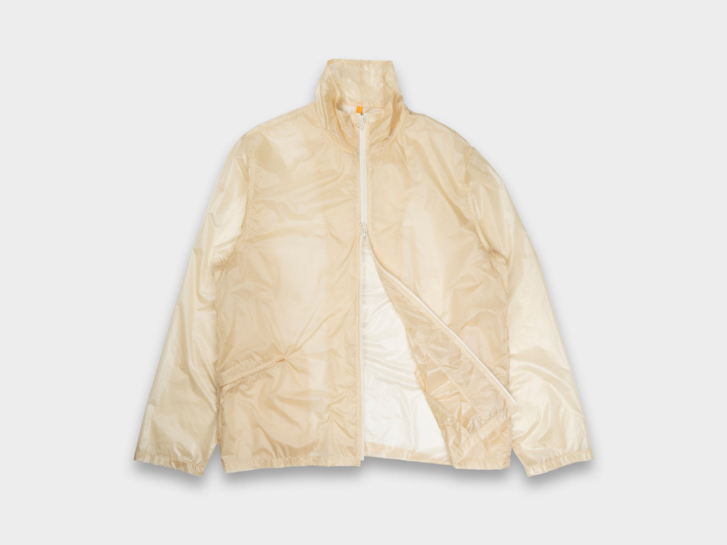 R18N3 "Track Shirt" Sand Track