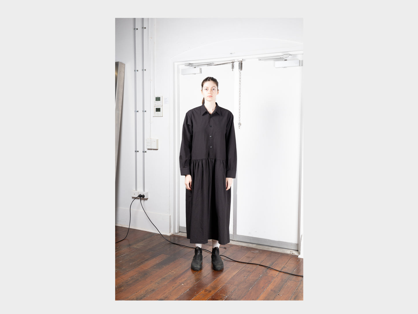 W-R0A3 "Gather Shirt Dress" Black Weather