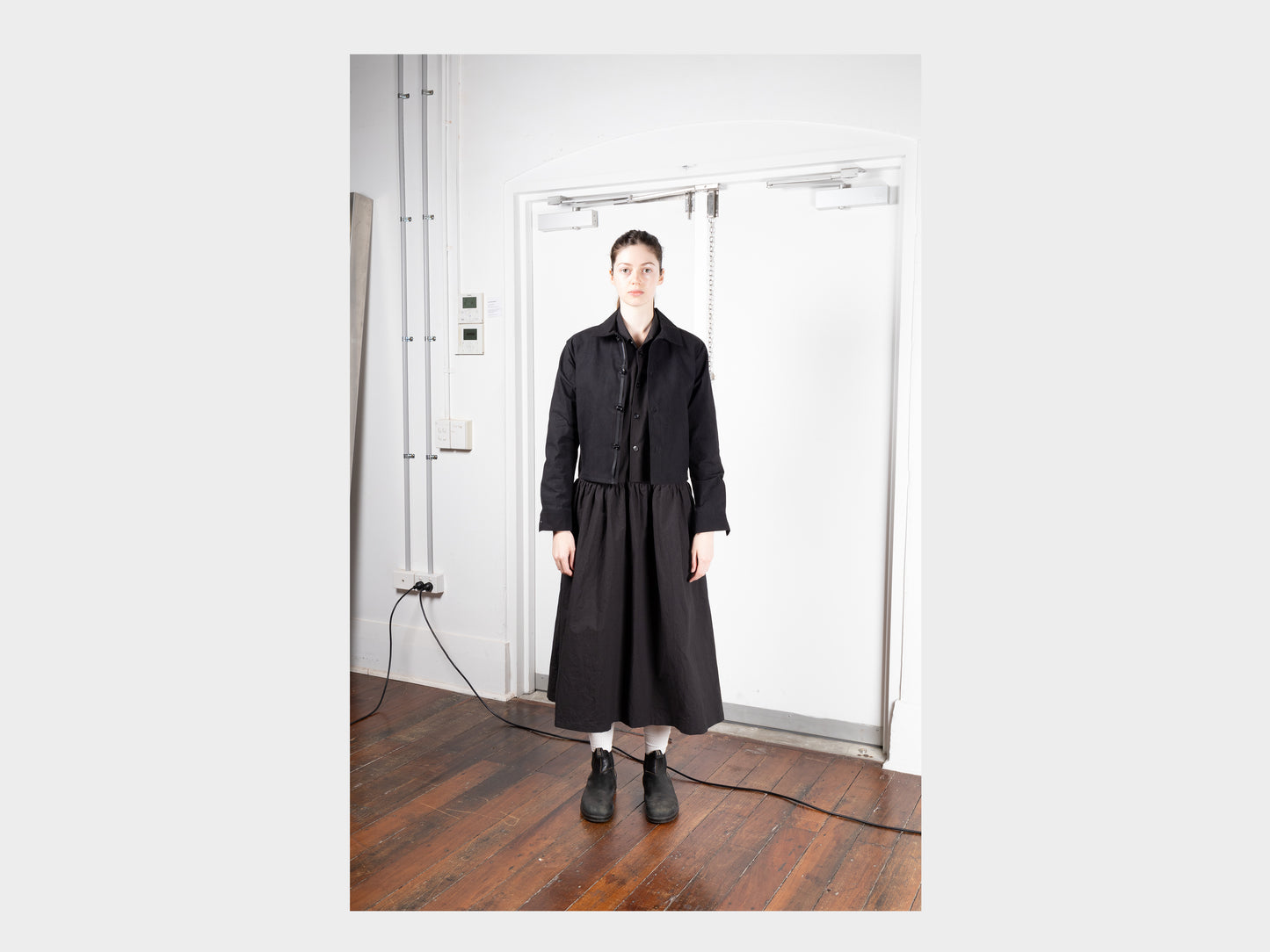 W-R0A3 "Gather Shirt Dress" Black Weather