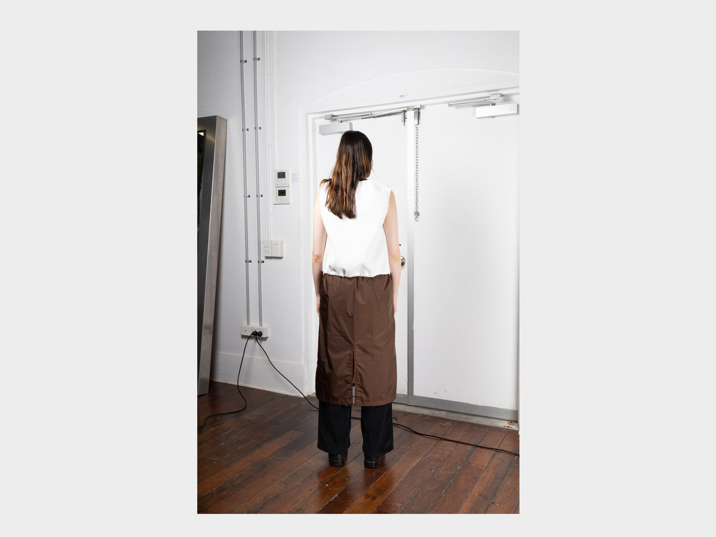 W-R16P8 "Straight Skirt" Brown-Pak