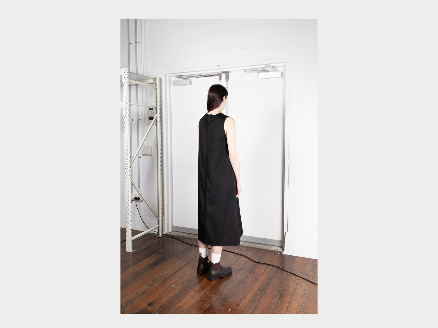 W-R17A5 "V Dress" Black Wool Gabardine