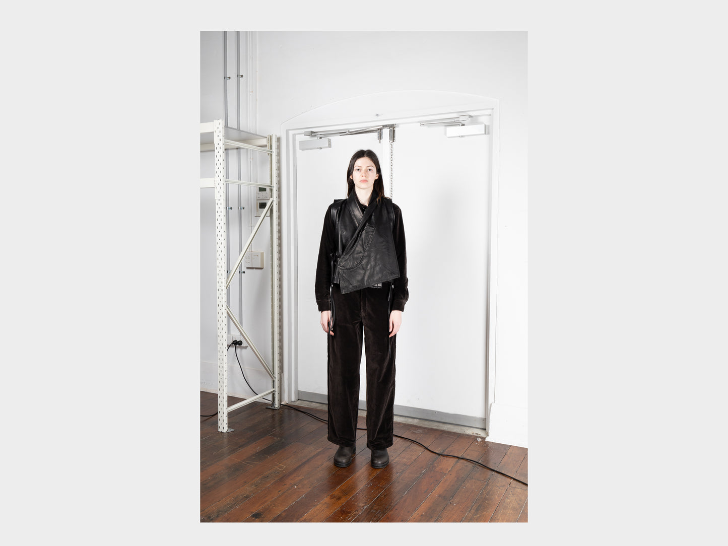 W-R17L8 "Jeogori Wrap" Black Eco Cowhide