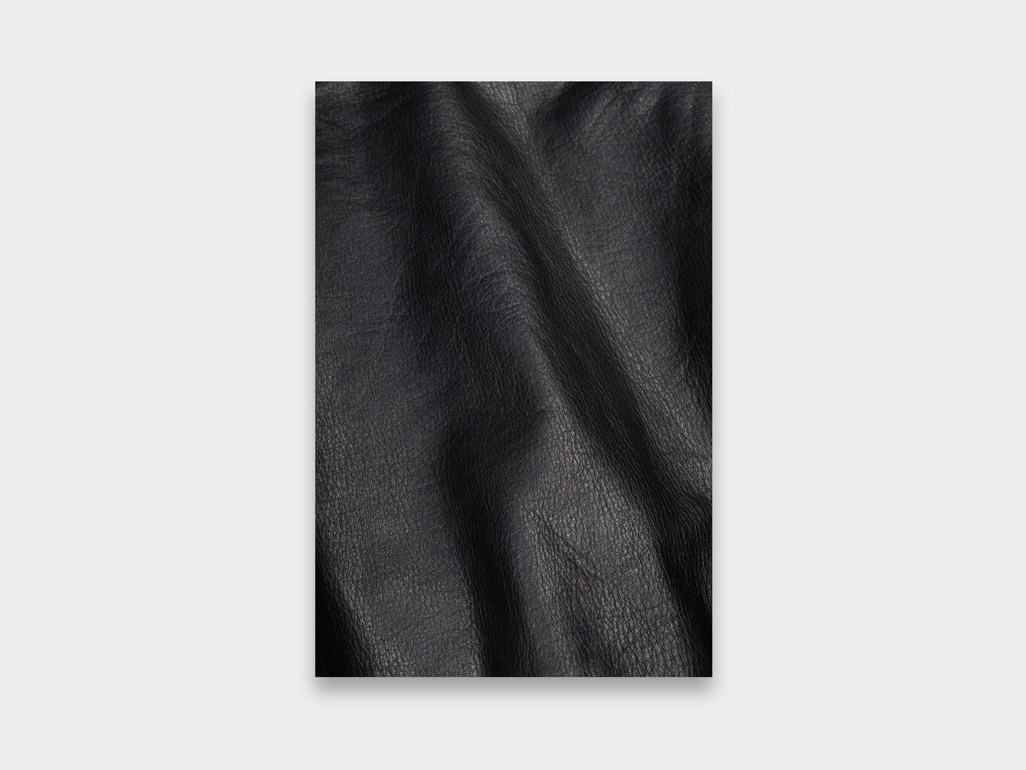 W-R17L8 "Jeogori Wrap" Black Eco Cowhide