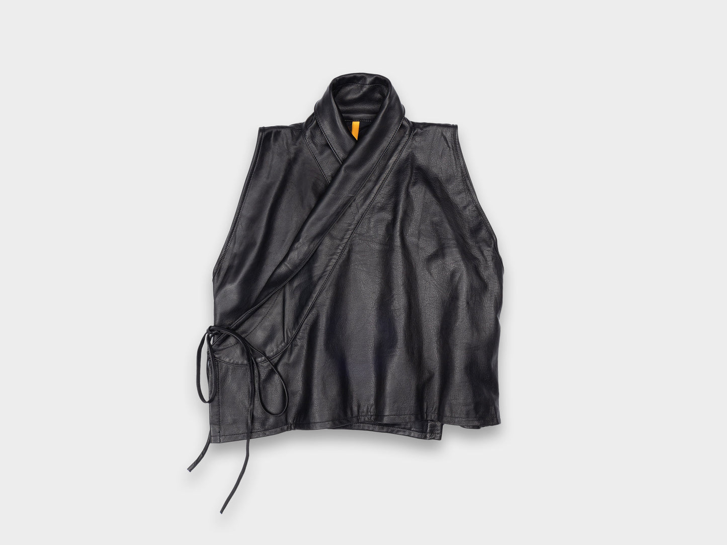 W-R17L8 "Jeogori Wrap" Black Eco Cowhide