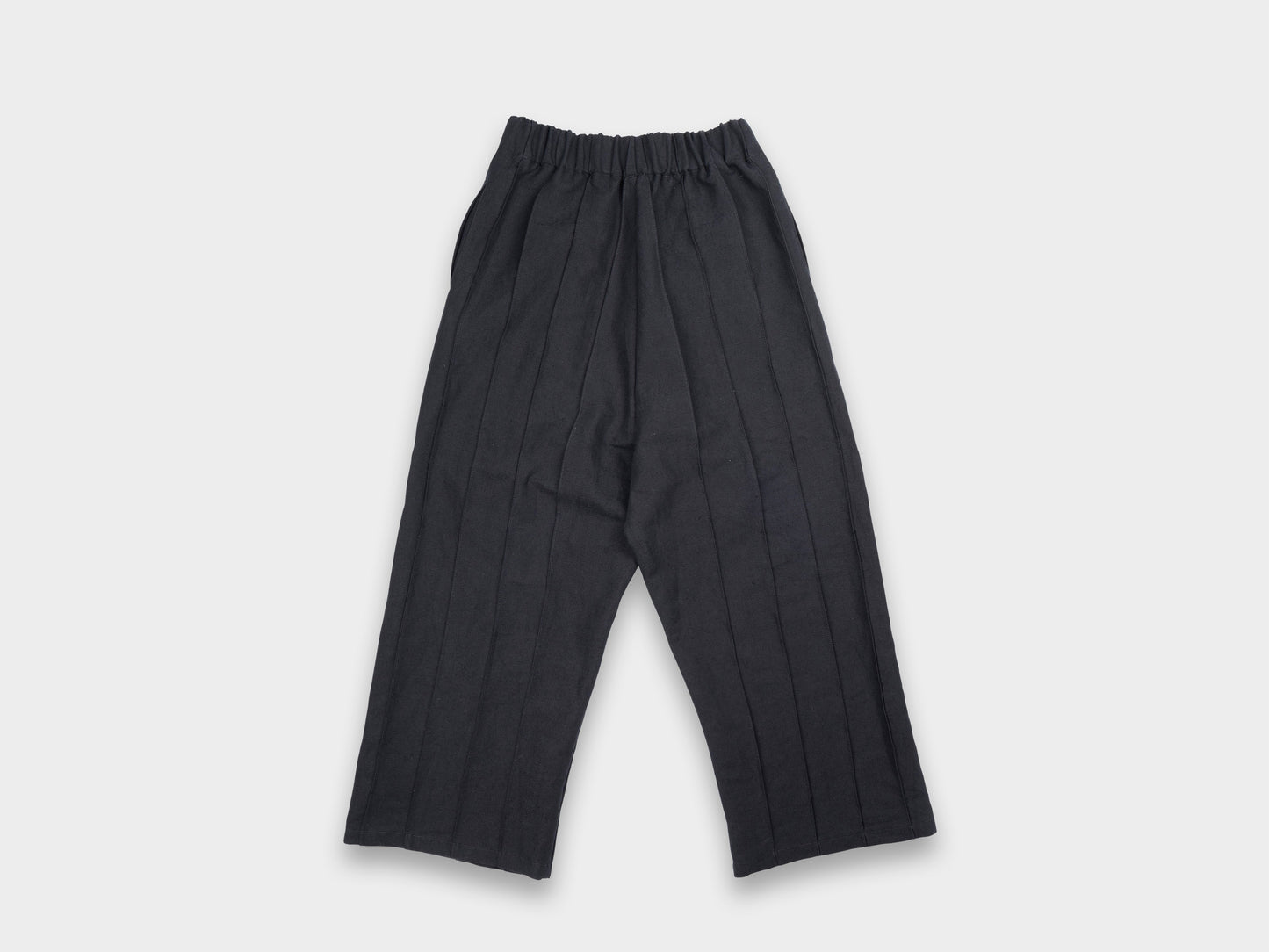 W-R18P3 "Tuck Pants" Black Bamboo