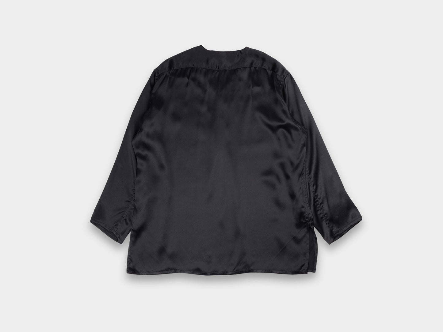 W-R18S2 "Arrow Shirt" Black Saturn