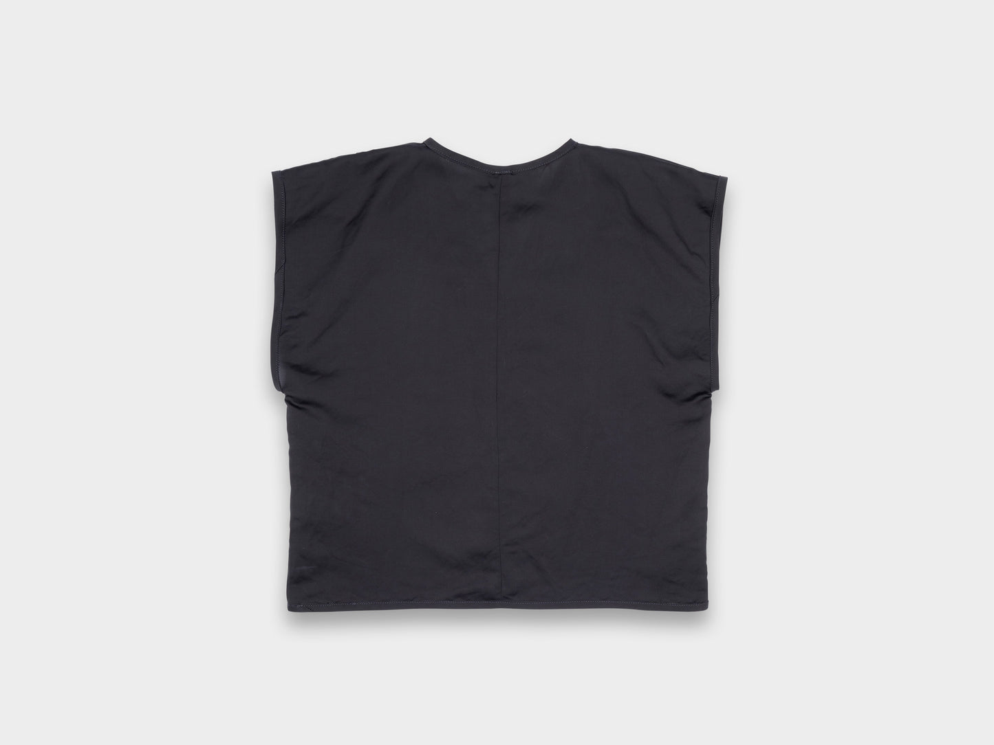 W-R18S5 "Box Shirt" Black Paper