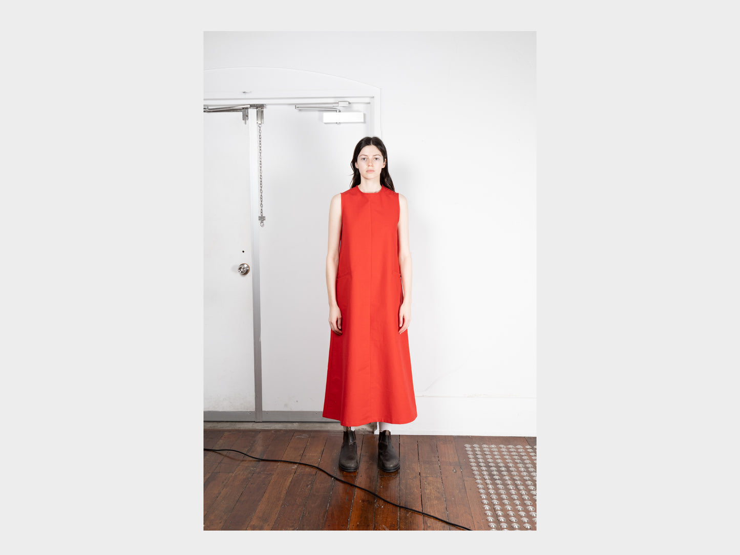 W-SPA5 "Round Dress" Red Glitter