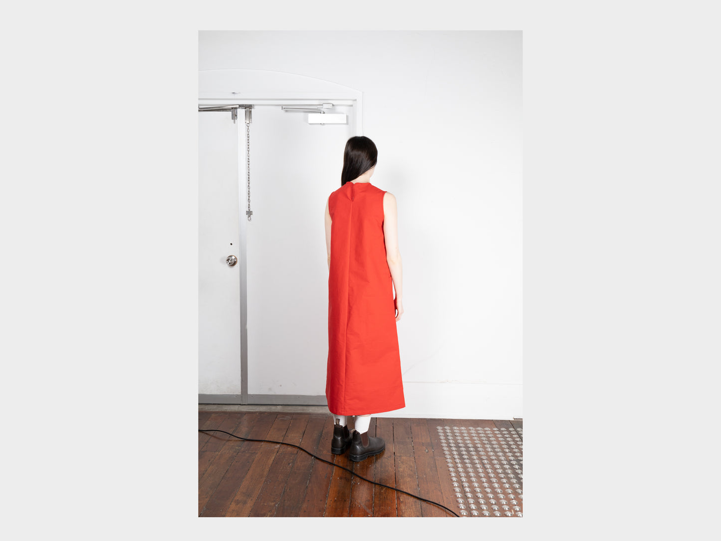 W-SPA5 "Round Dress" Red Glitter