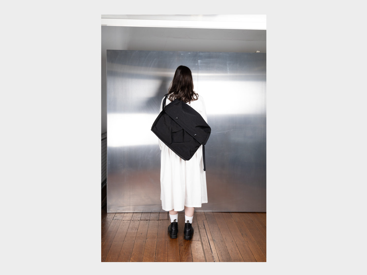 R0G2 "Snap Messenger" Black Nylon