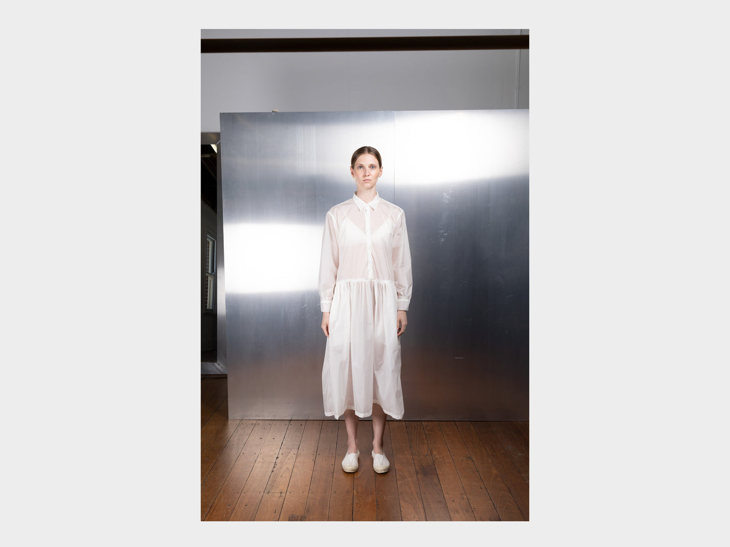 W-R14A3 "Gather Shirt Dress" White-Pak