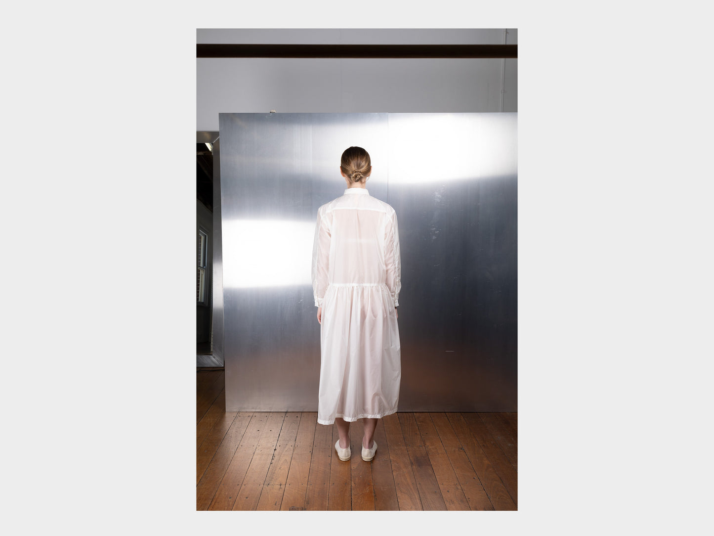 W-R14A3 "Gather Shirt Dress" White-Pak