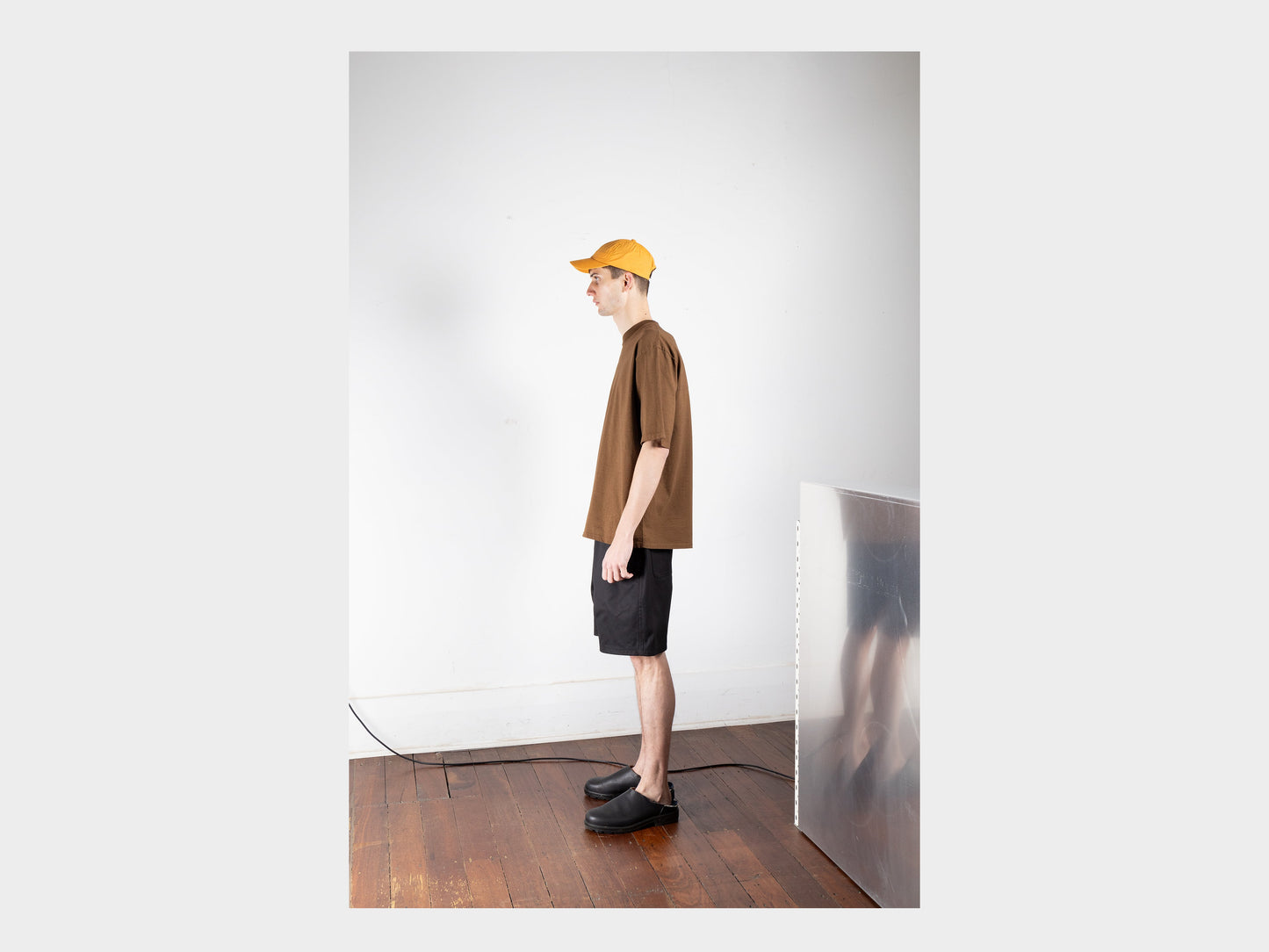 R16T4 "Big T-Shirt" Mud