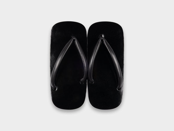 R0V6 "Sekizuka Sandal" Lacquered Bend