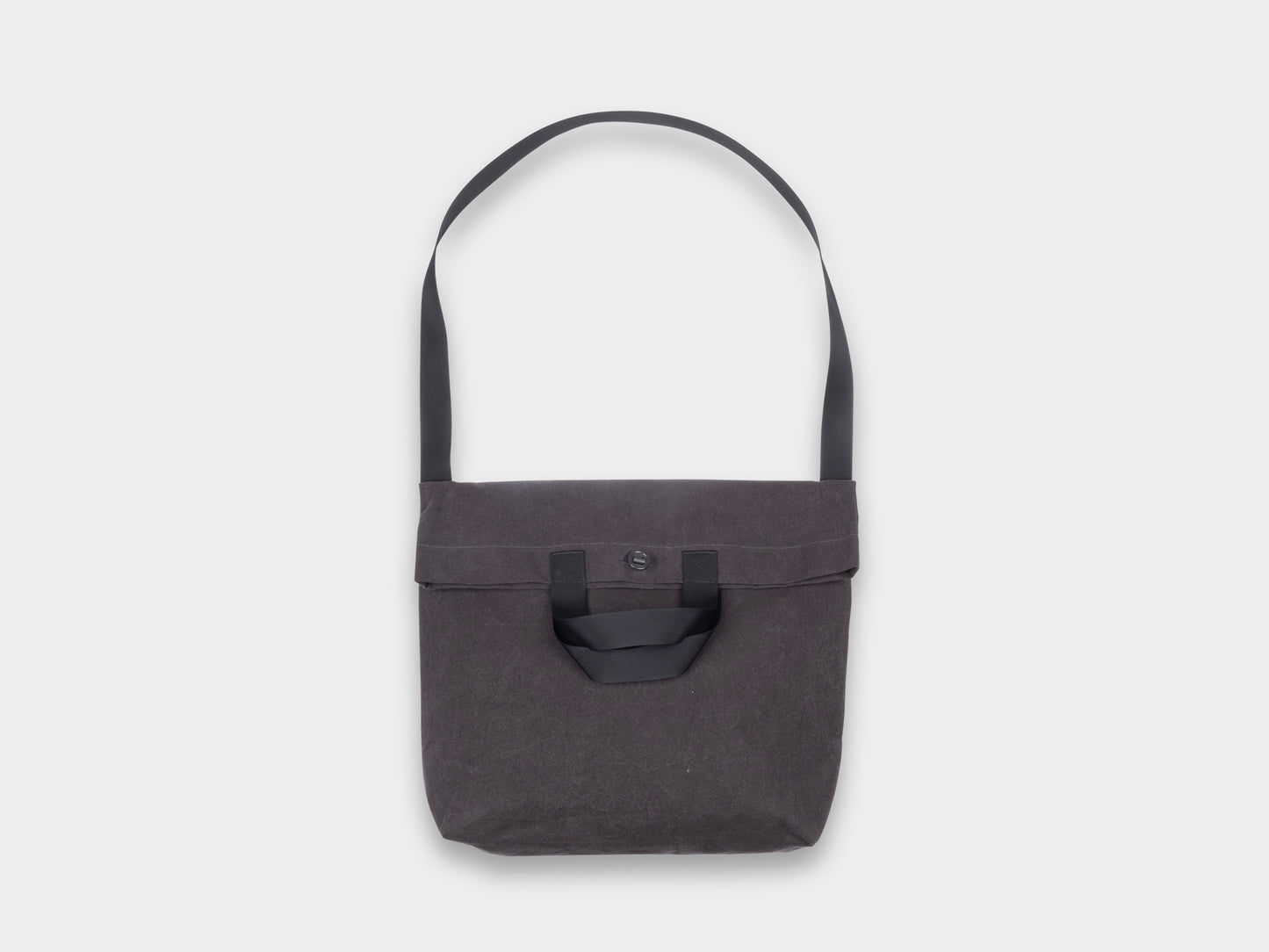 R20B1 "Multi Handle Tote" Earth Wax