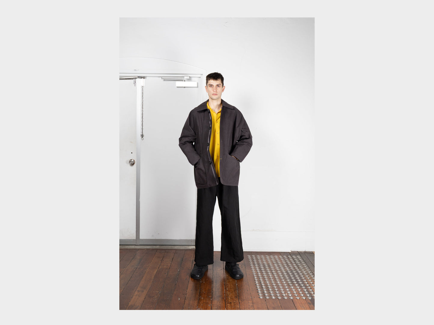 R20S3 "Soft Shirt" Earth Wax