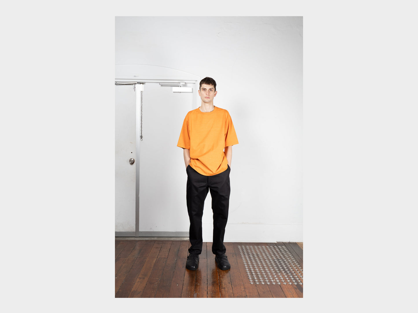 R20T4 "S/S Big T-Shirt" Gravel
