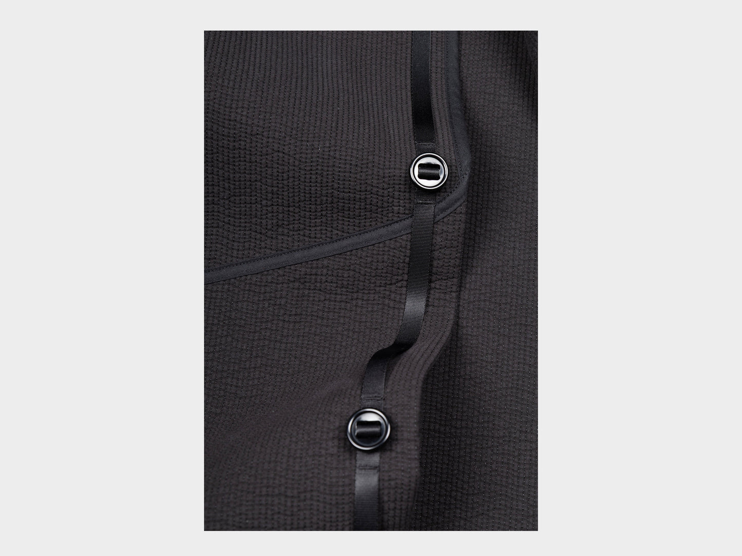 R21O3 "Cut Parka" Black Ash Nubi