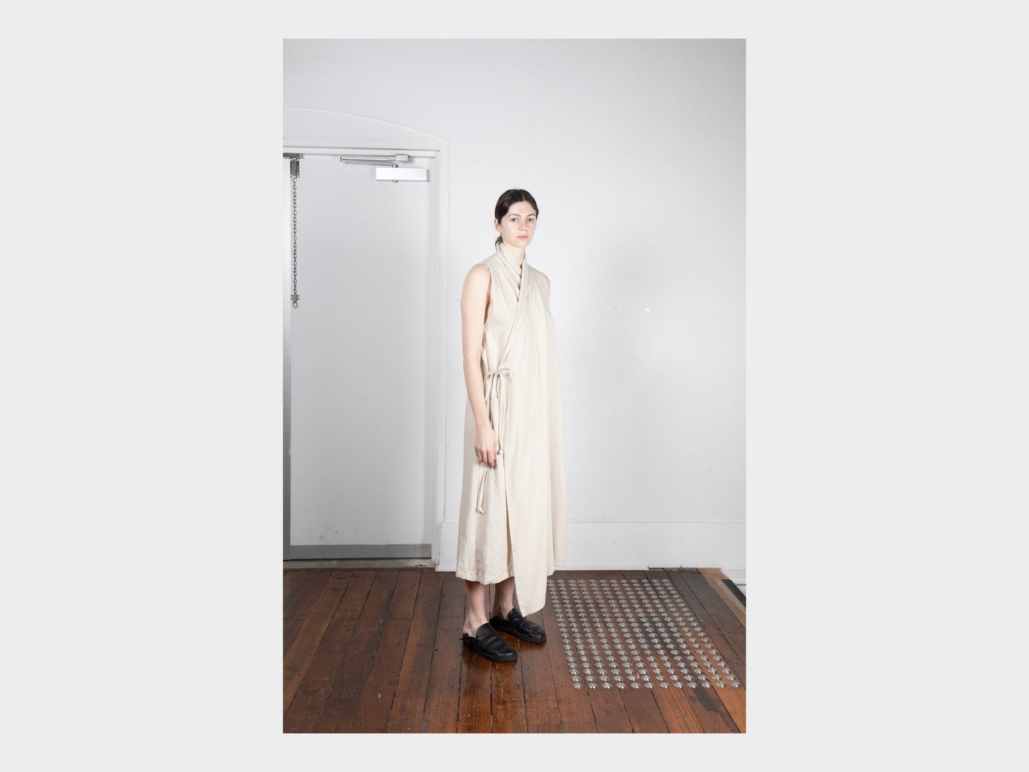 W-R20A8 "Jeogori Dress" Sand Grosgrain