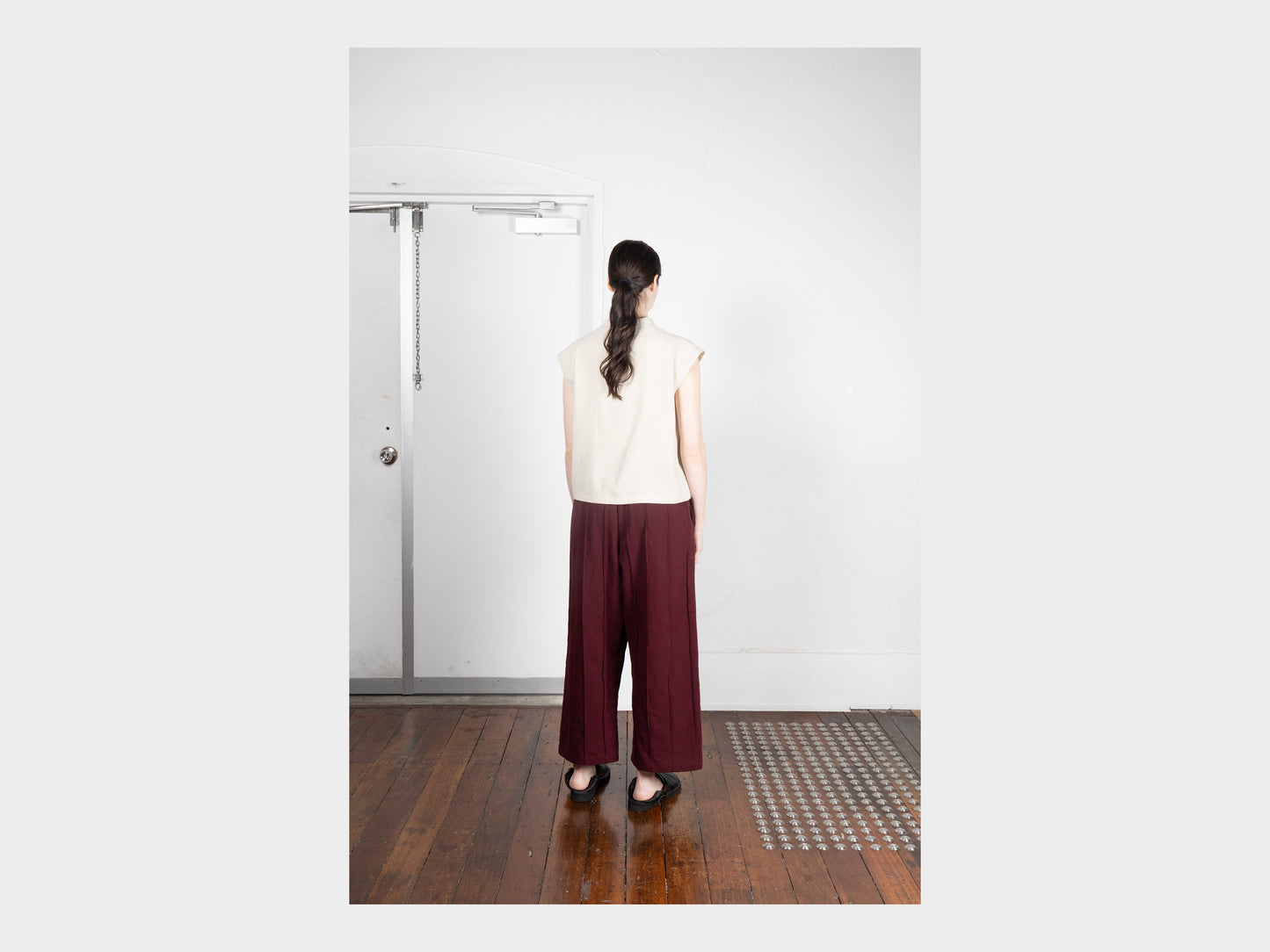 W-R20P3 "Tuck Pants" Sap Linen