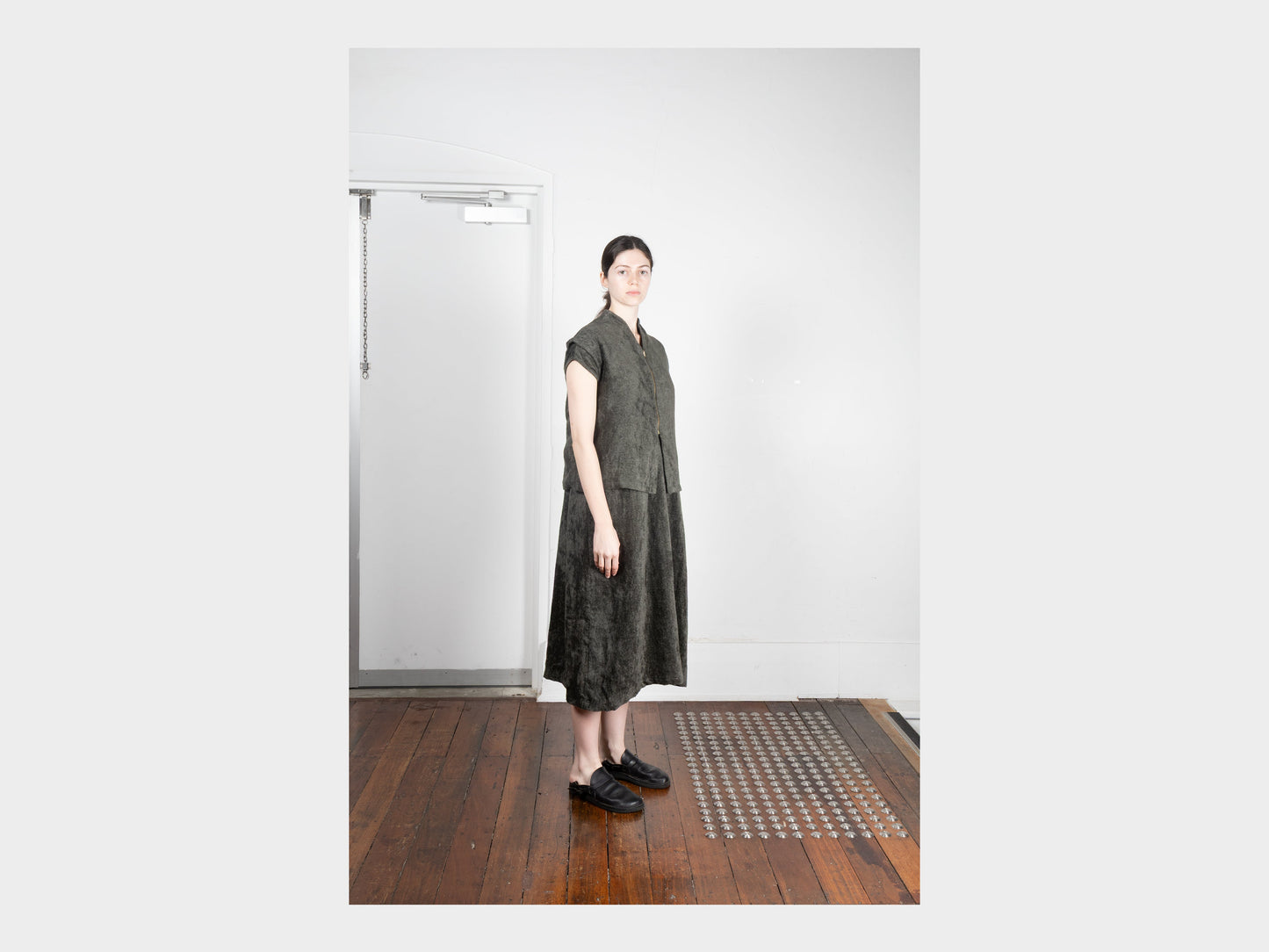 W-R20S5 "Zip Tank" Bark Linen Velvet