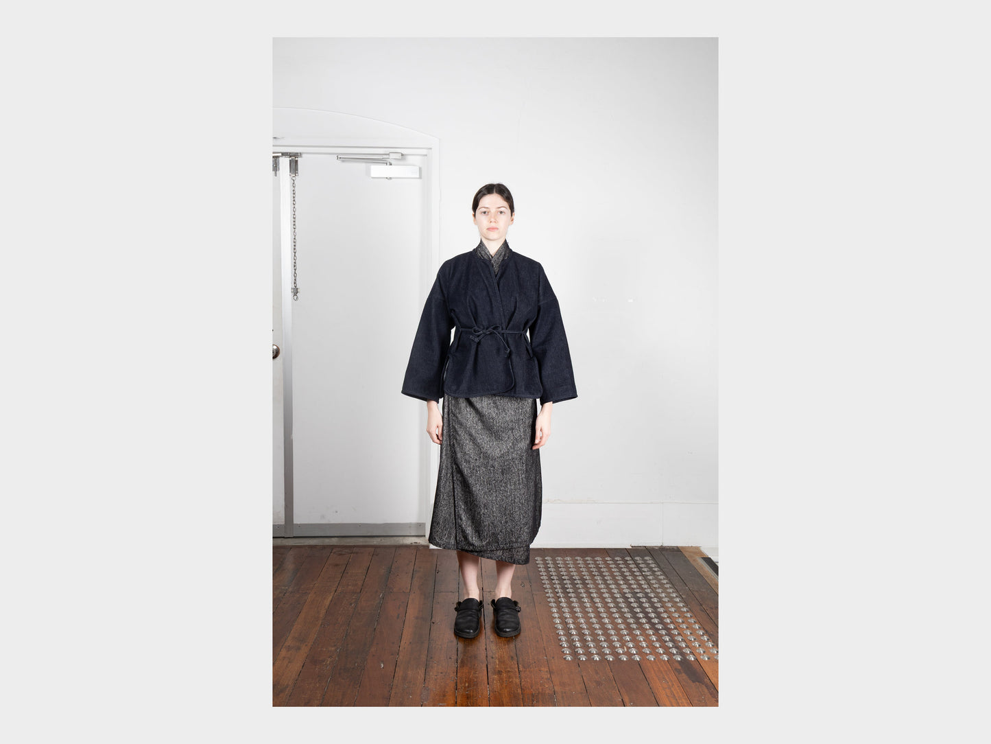 W-R20S7 "Cross Cardigan" Navy Slub Denim
