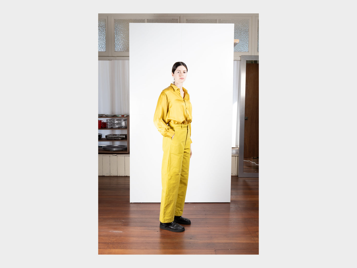 W–R21P4 "High-Wide Pants" Wattle Wax
