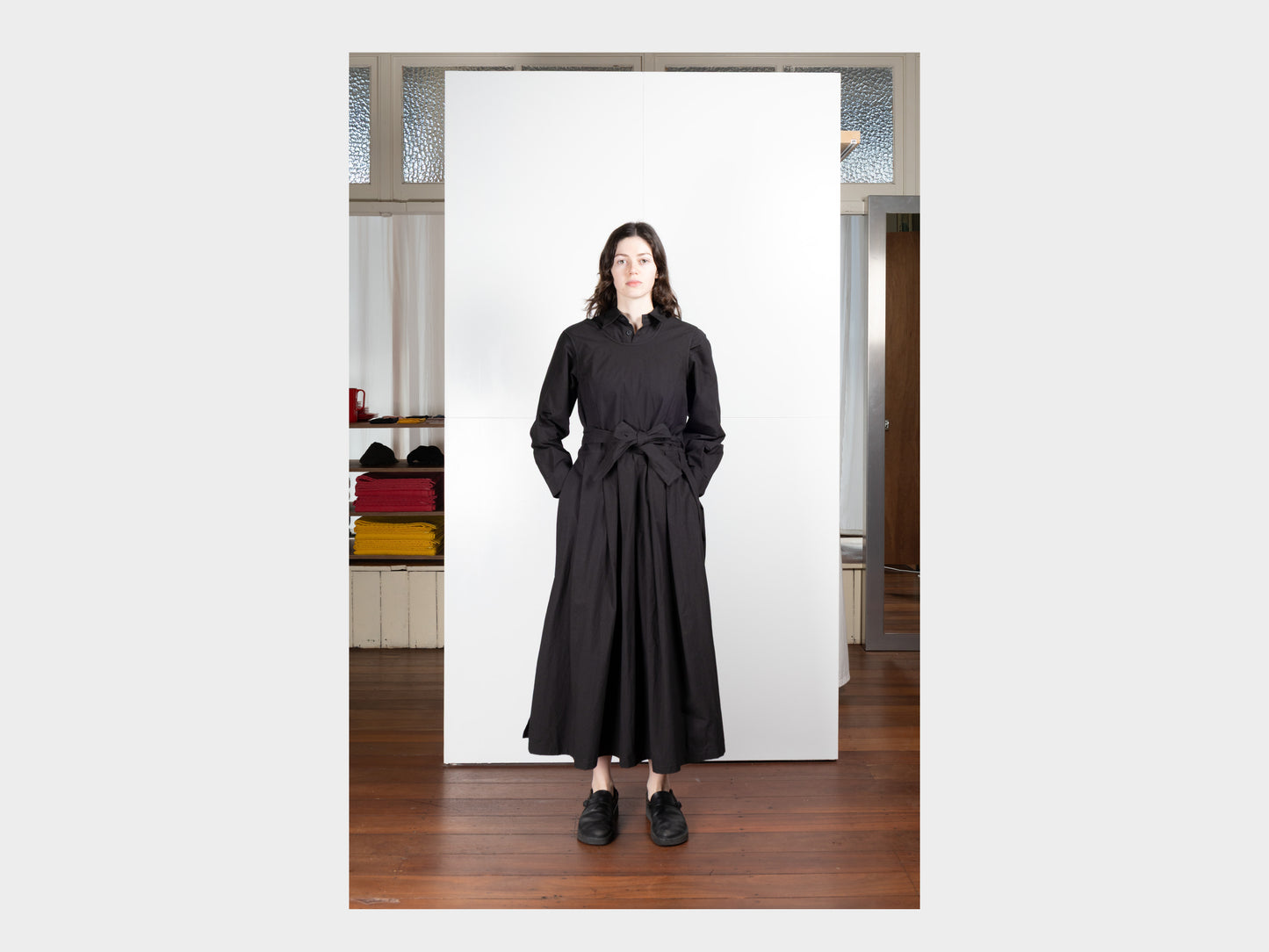 W-R0A8 "Korean Apron Dress" Black Weather