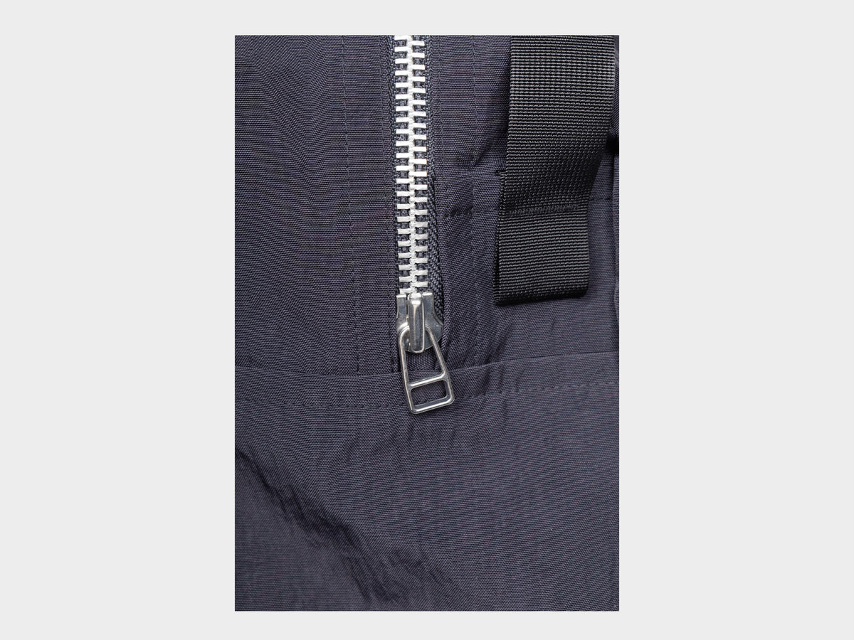 R21B0 "Zip Tote" Monitor Nylon